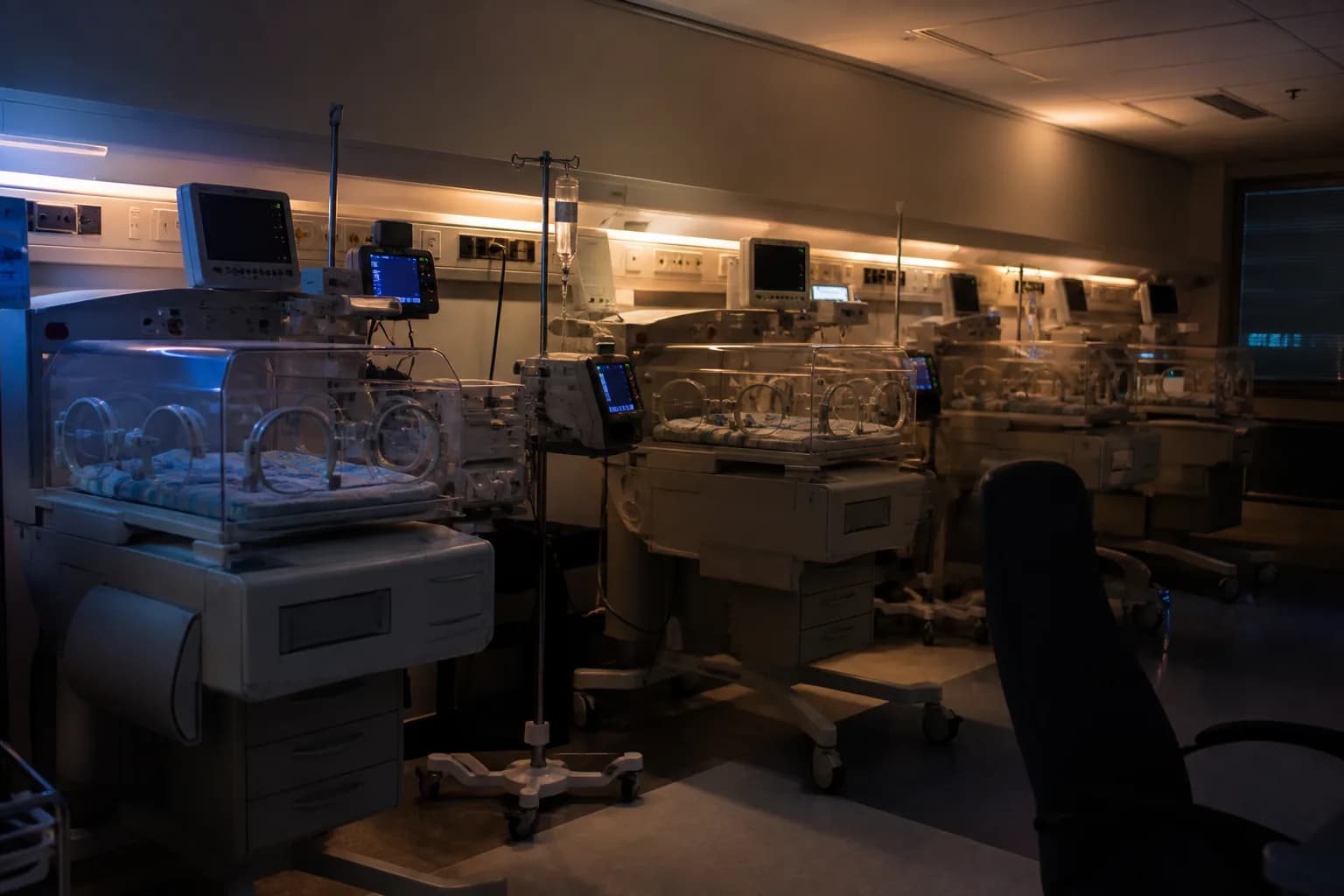 Dialysis Water Quality and Machine Maintenance Record Systems