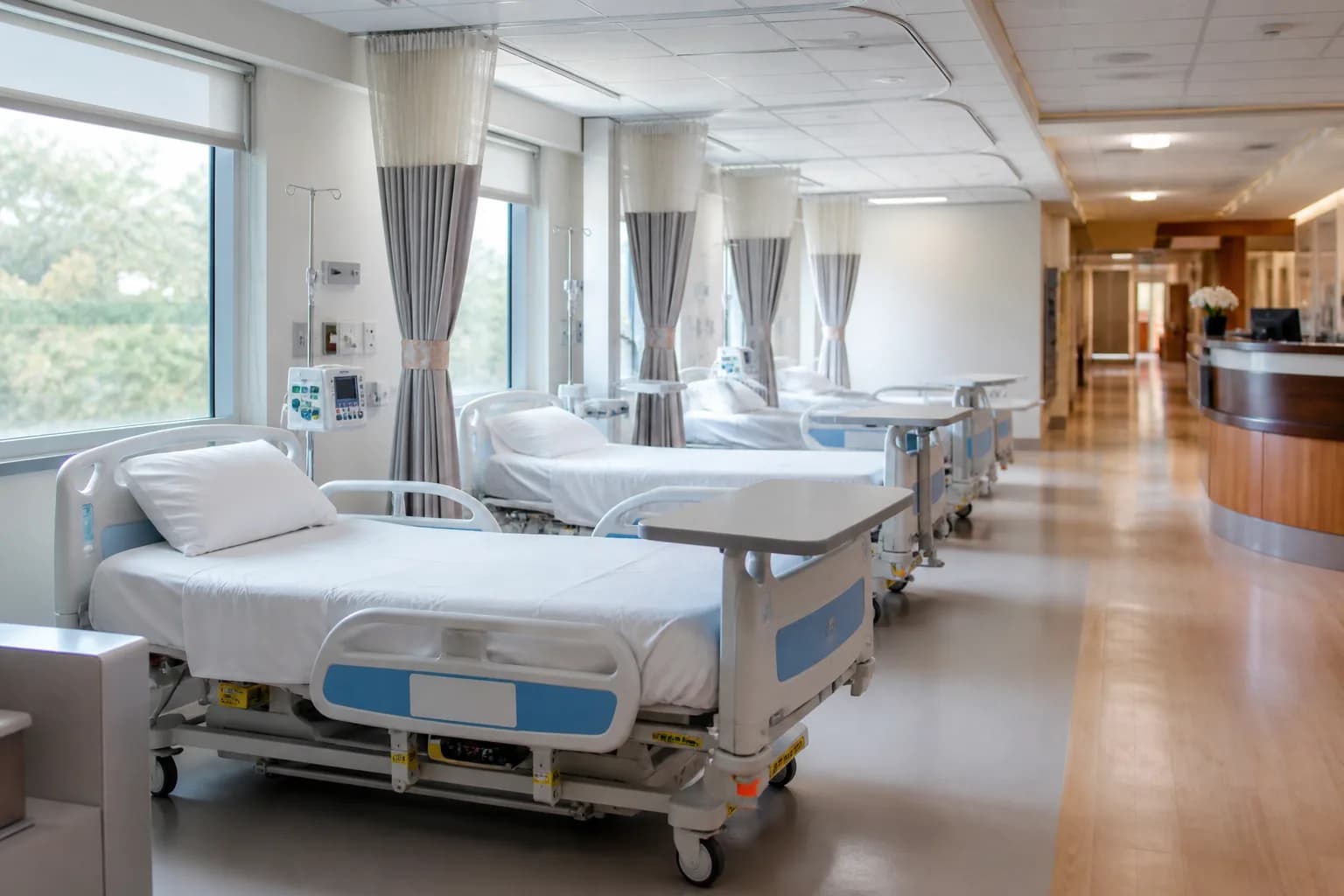 Configurable bed assignment rules and ranked room options